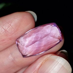 природный аметист багет