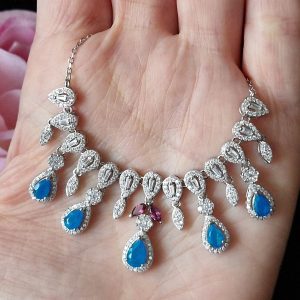 Ожерелье серебро природный голубой опал + родолит