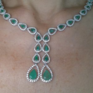 Колье серебро природный изумруд