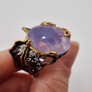 Кольцо серебро природный лавандовый кварц