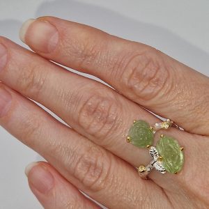 Перстень серебро натуральный зелёный турмалин