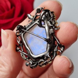 Брошь/подвес серебро натуральный лунный камень адуляр