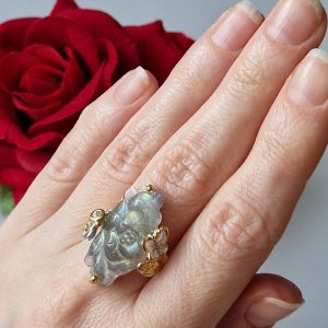 Перстень серебро натуральный лабрадор