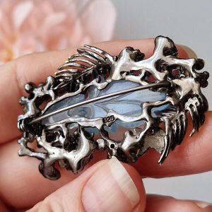 Брошь серебро натуральный аквамарин