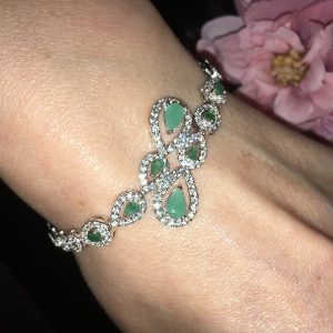 Браслет серебро природный изумруд