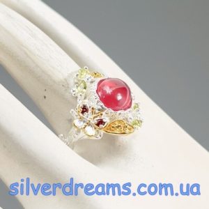 Кольцо серебро натуральный рубин хризолит родолит