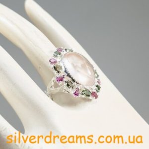 Перстень серебро натуральный розовый кварц + турмалин + родолит