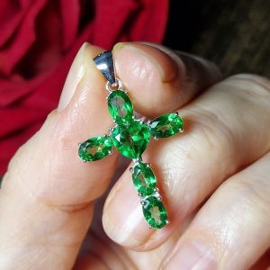 Кулон серебро природный зелёный топаз