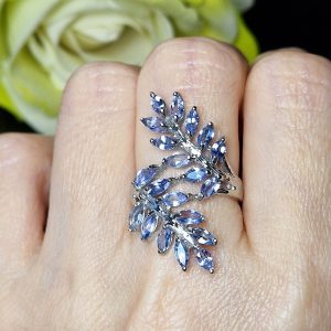 Кольцо серебро природный танзанит