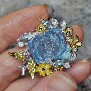 Брошь серебро натуральный аквамарин