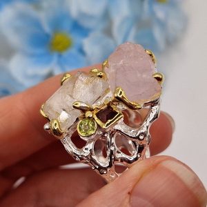 Перстень серебро натуральный кунцит