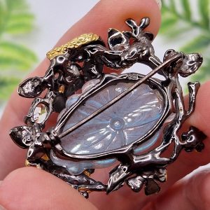 Брошь серебро природный лабрадор