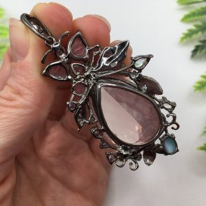 Подвес серебро натуральный розовый кварц + турмалин + ларимар + топаз