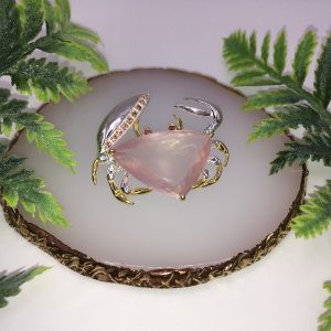 Брошь серебро натуральный розовый кварц