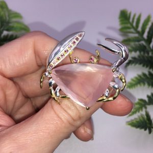 Брошь серебро природный розовый кварц