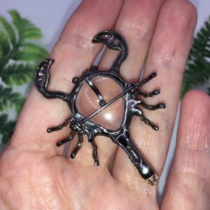 Брошь/кулон серебро природный розовый кварц