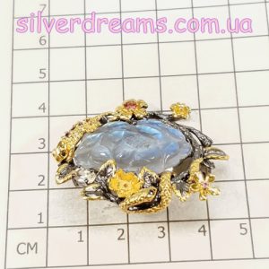 Брошь серебро натуральный лабрадор