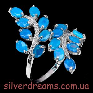 Перстень серебро натуральный голубой опал