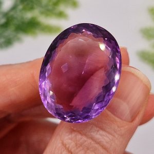 Натуральный аметист 27х21 мм