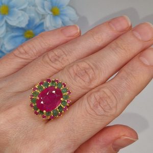 Перстень серебро натуральный рубин + изумруд