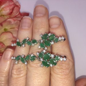 Серьги серебро природный изумруд