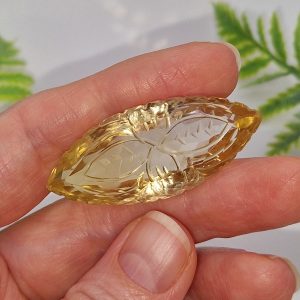 Природный лимонный кварц маркиз с рисунком