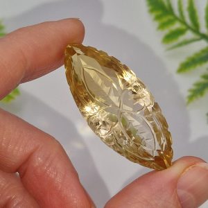 Натуральный лимонный кварц маркиз 45х19 мм