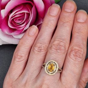 Кольцо серебро природный жёлтый сапфир