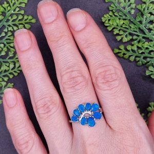 Кольцо серебро натуральный голубой опал