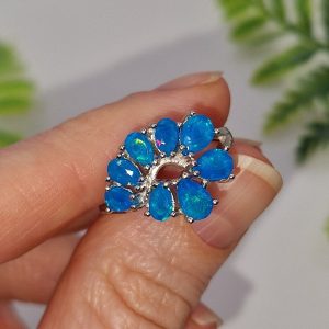 Кольцо серебро природный голубой опал