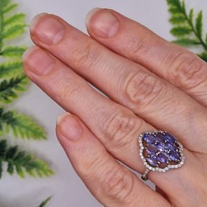 Кольцо серебро природный танзанит