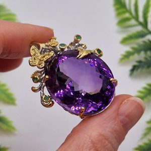 Подвес серебро натуральный аметист + изумруд