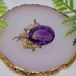 Кулон серебро природный аметист + изумруд