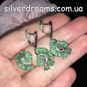 Набор серьги + кольцо природный изумруд