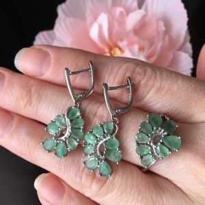 Набор серьги + кольцо серебро природный изумруд