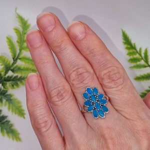 Кольцо серебро природный голубой опал