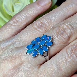 Кольцо серебро природный голубой опал