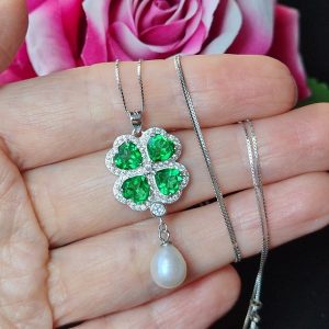 Колье серебро натуральный зелёный топаз + жемчуг