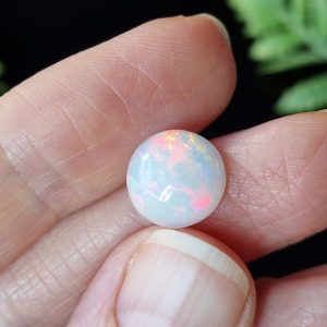 Природный эфиопский опал кабошон