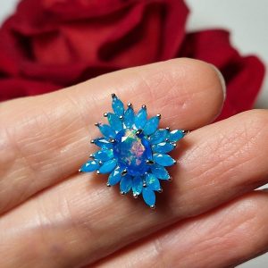 Кольцо серебро природный голубой опал