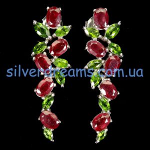Серьги серебро природный рубин + хромдиопсид