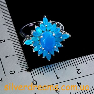 Перстень серебро натуральный голубой опал