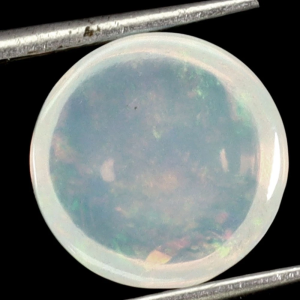 Природный камень огненный опал